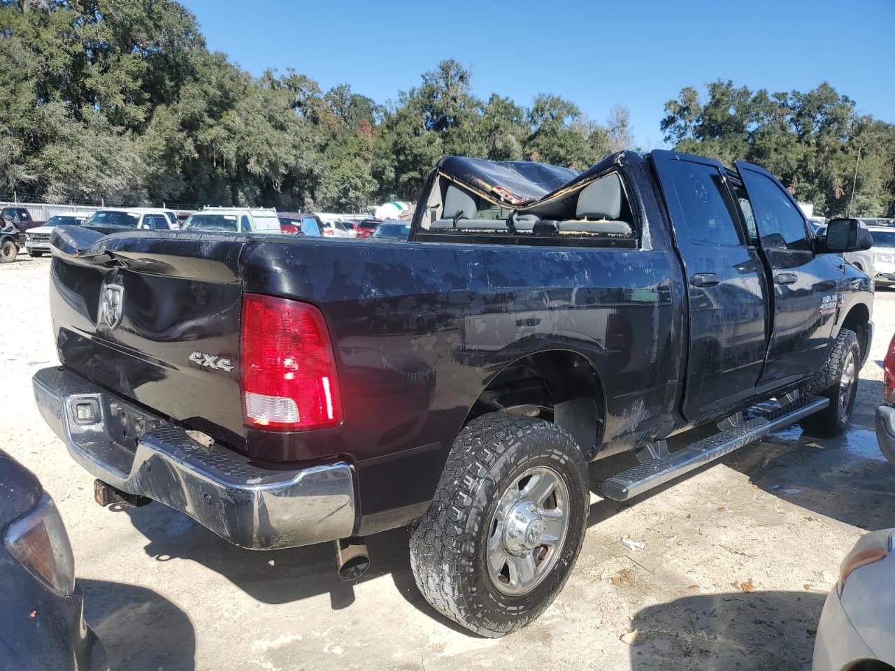 2018 RAM 2500 VIN 3C6UR5CL0JG303150 Copart auction photo, all over / water/flood damage thumbnail 3