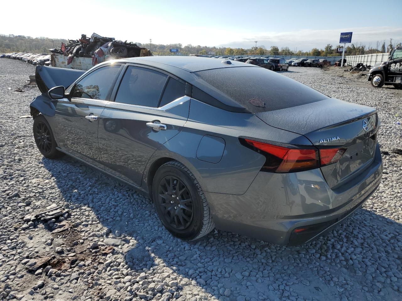 2020 Nissan Altima VIN 1N4BL4BVXLC146754 Copart auction photo, front end damage thumbnail 2