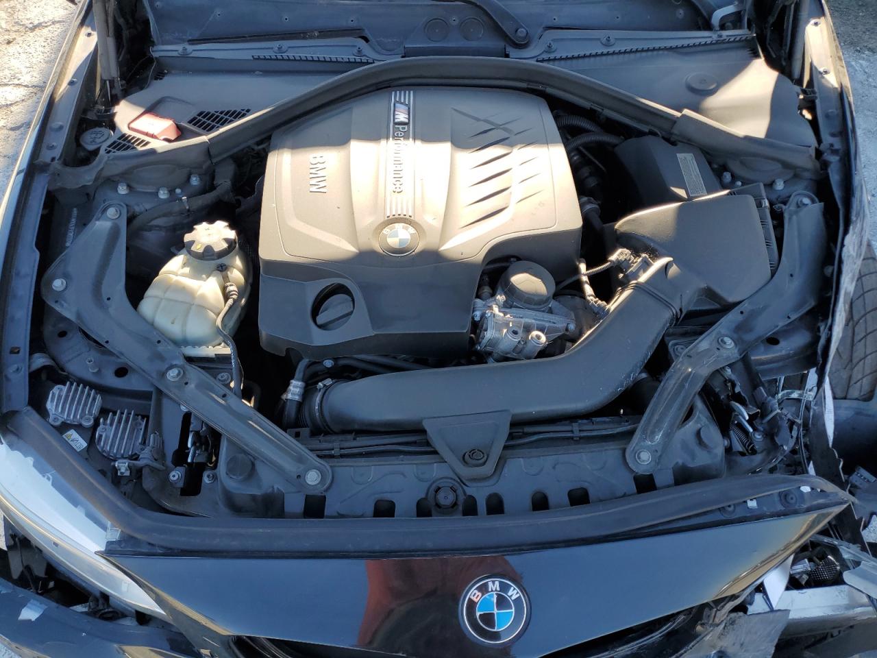 2015 BMW M2 VIN WBA1M1C53FV393331 Copart auction photo, all over damage thumbnail 12