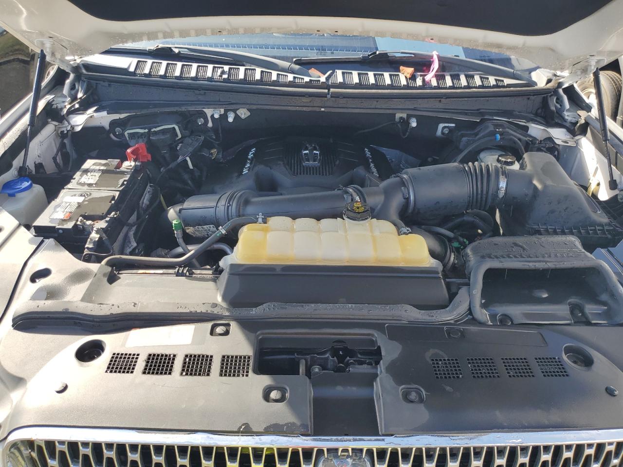 2018 Lincoln Navigator VIN 5LMJJ2LT9JEL01012 Copart auction photo, water/flood / hail damage thumbnail 12