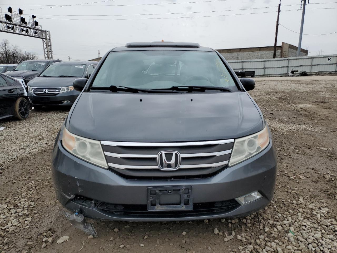 2013 Honda Odyssey VIN 5FNRL5H97DB032000 Copart auction photo, mechanical / front end damage thumbnail 5