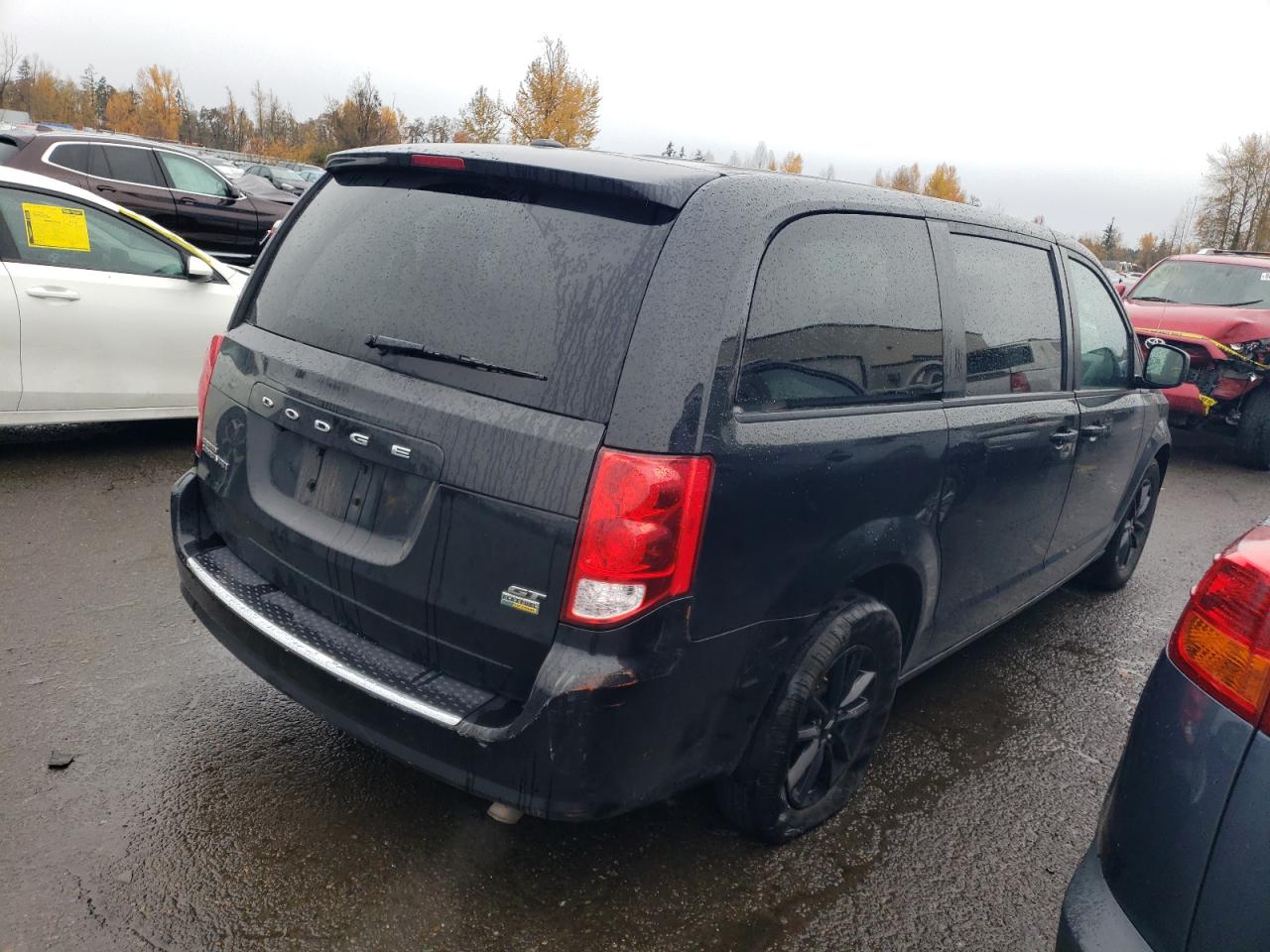 2019 Dodge Caravan VIN 2C4RDGEG5KR688810 Copart auction photo, side damage thumbnail 3