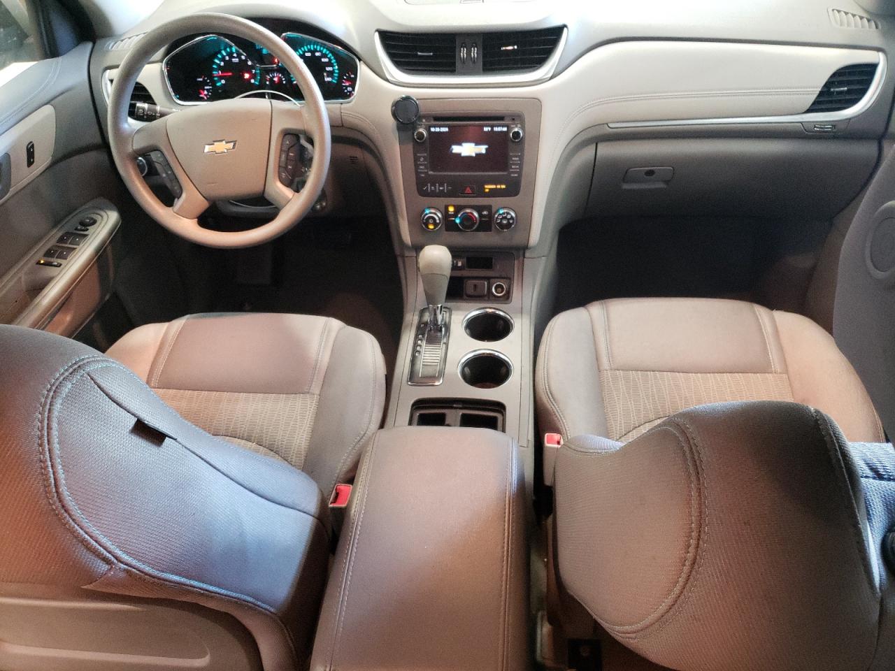 2017 Chevrolet Traverse VIN 1GNKVFKDXHJ156797 Copart auction photo, rear end / front end damage thumbnail 8