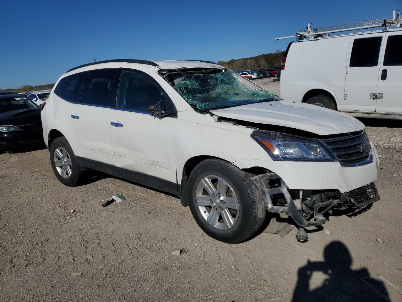 2013 Chevrolet Traverse VIN 1GNKVGKD0DJ217252 Copart auction photo, all over damage thumbnail 4