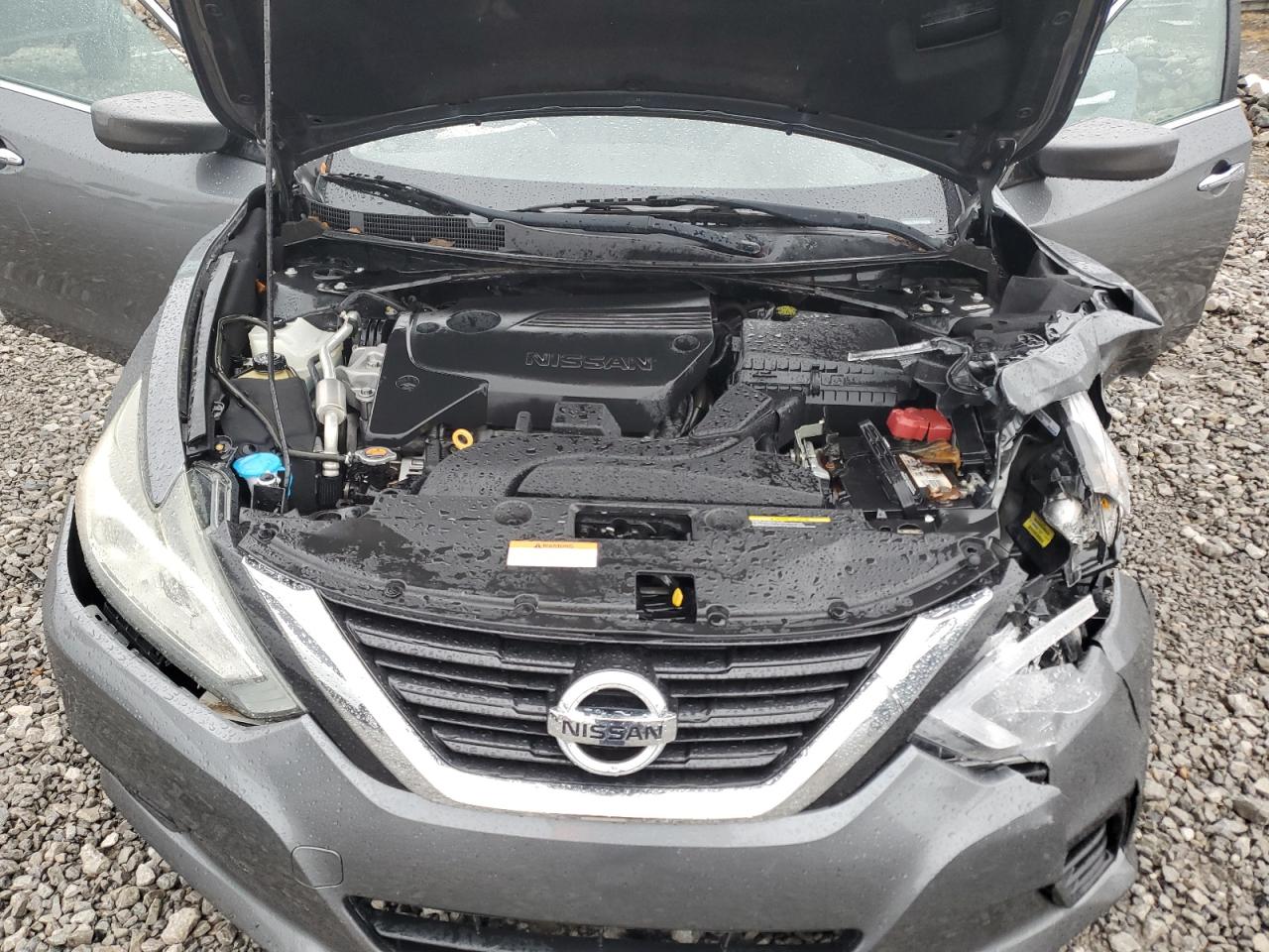 2017 Nissan Altima VIN 1N4AL3AP0HN335031 Copart auction photo, front end / side damage thumbnail 12