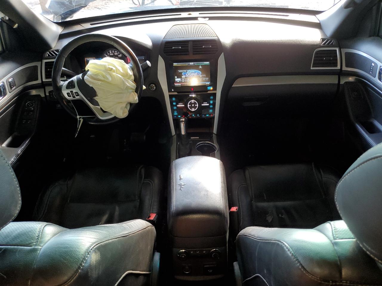2015 Ford Explorer VIN 1FM5K8GT9FGA27224 Copart auction photo, front end / minor dent/scratches damage thumbnail 8
