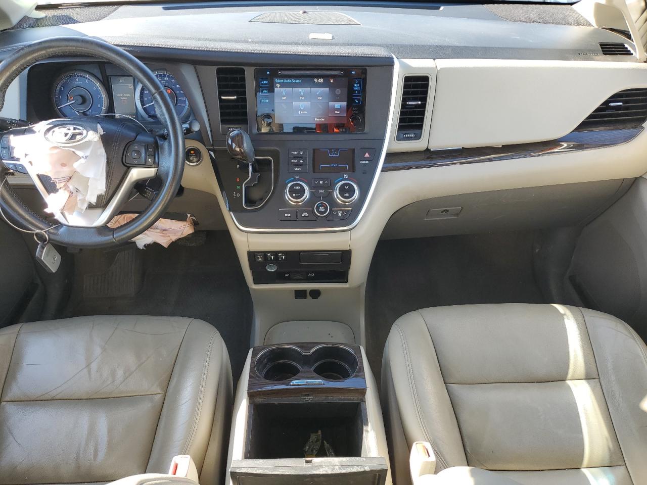 2015 Toyota Sienna VIN 5TDYK3DC7FS646483 Copart auction photo, front end / side damage thumbnail 8