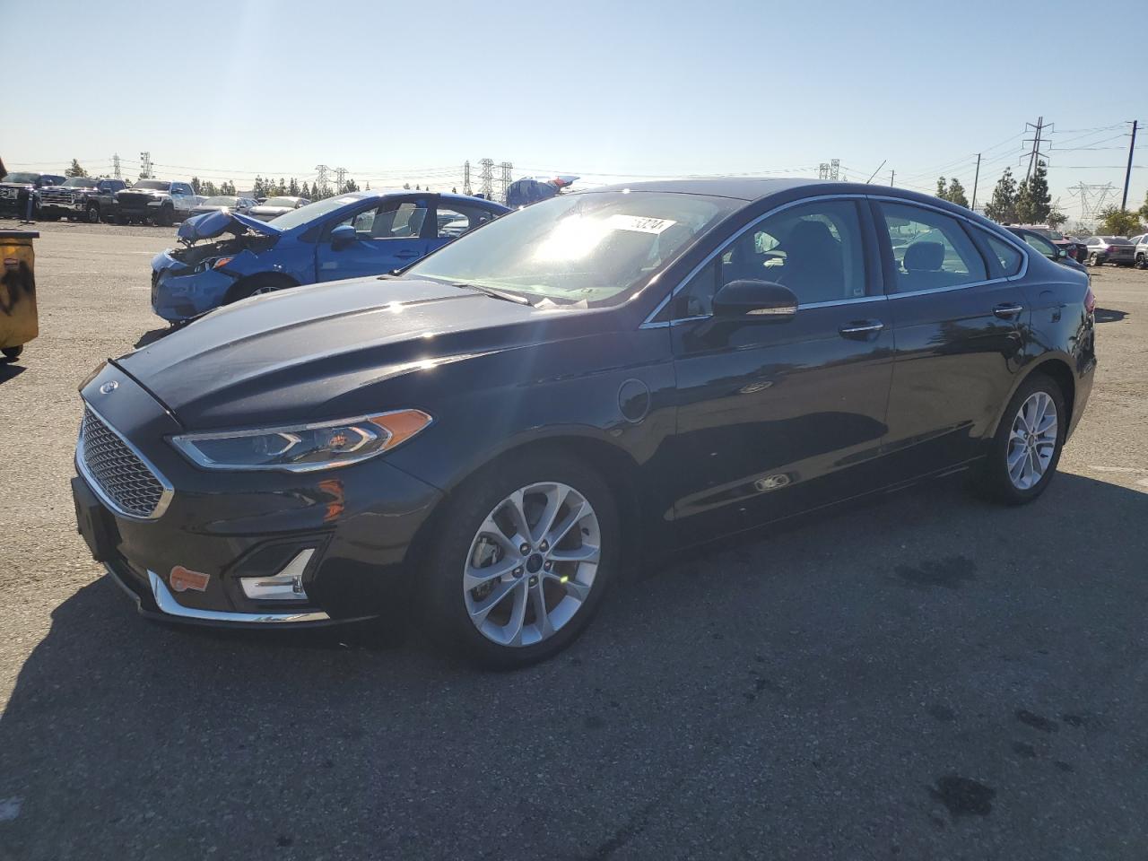 2020 Ford Fusion VIN 3FA6P0SUXLR113325
