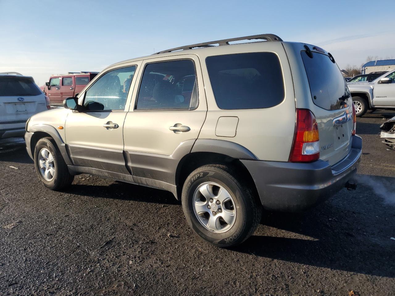 2004 Mazda Tribute VIN 4F2CZ94174KM29690 Copart auction photo, front end damage thumbnail 2