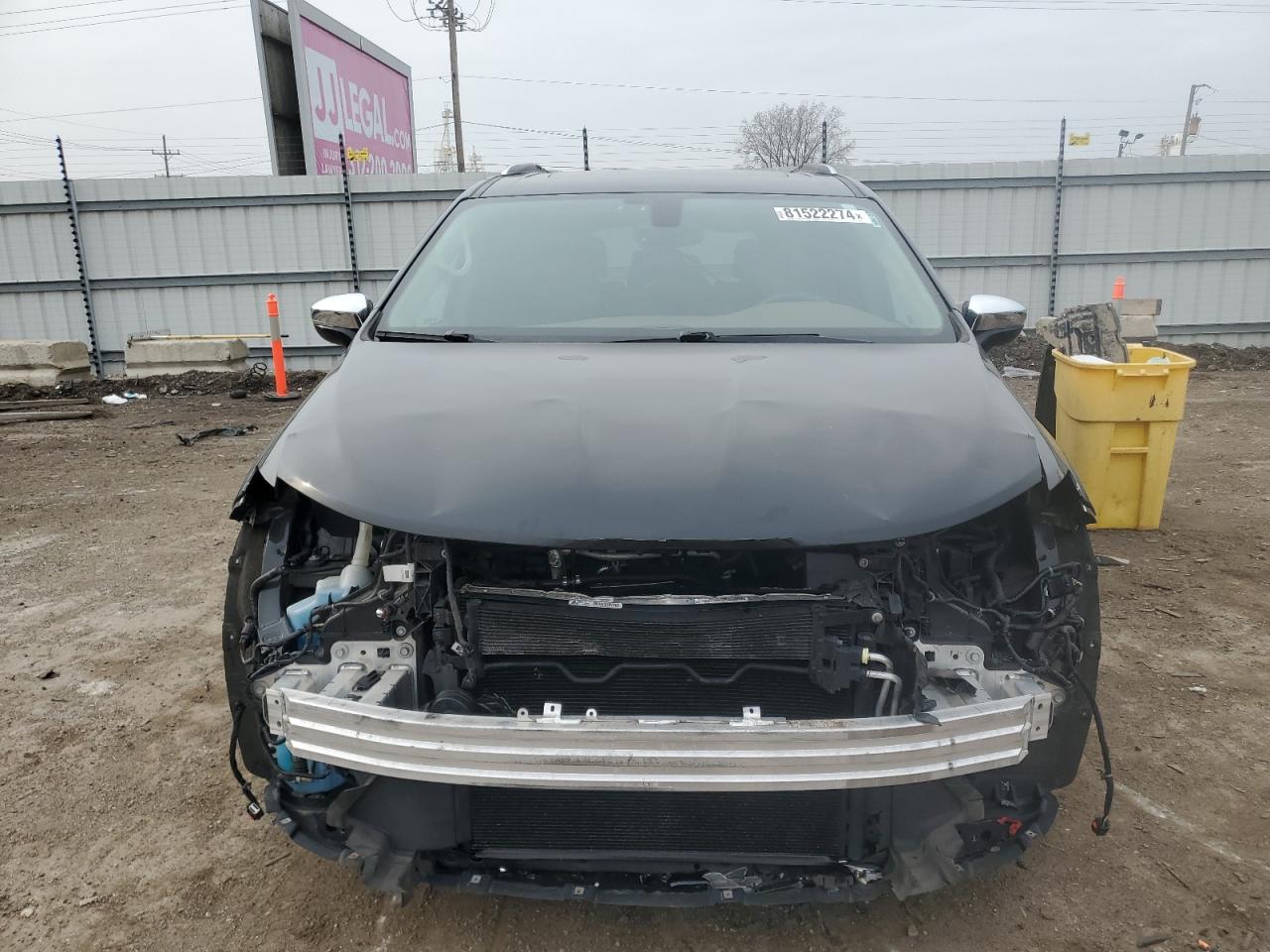 2017 Chrysler Pacifica VIN 2C4RC1GG8HR528605 Copart auction photo, front end damage thumbnail 5