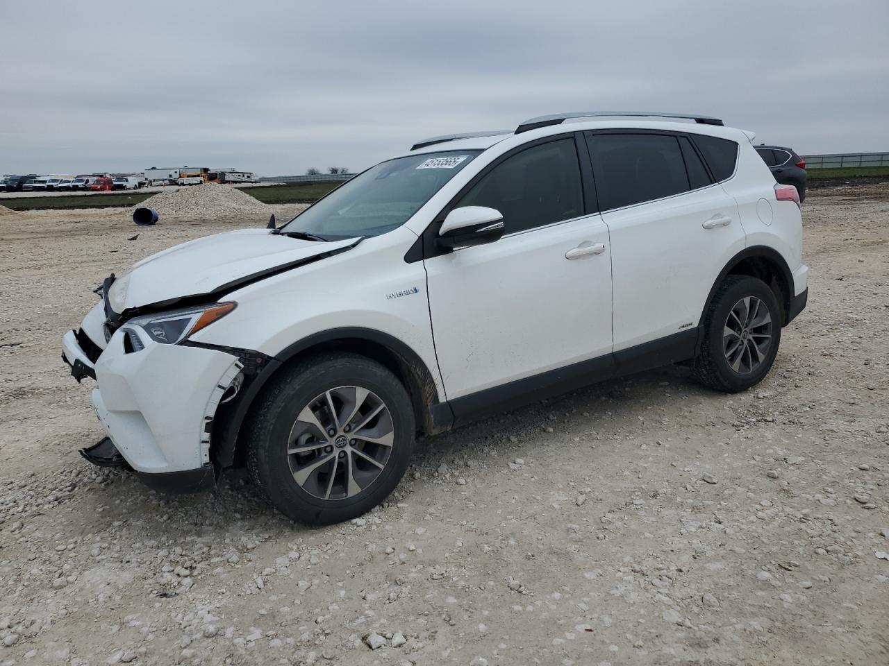 2018 Toyota RAV 4 VIN JTMRJREV7JD244946