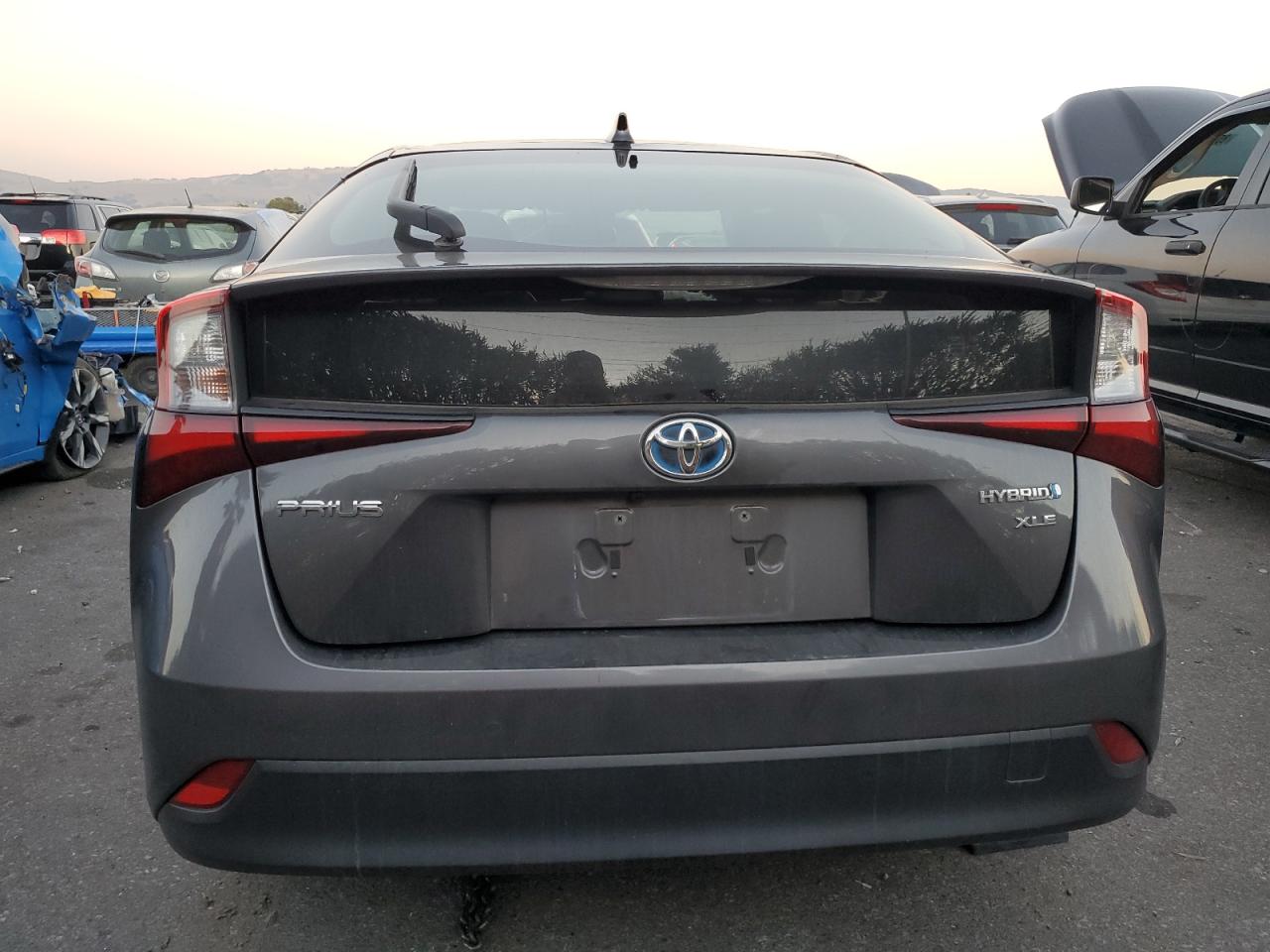 2022 Toyota Prius VIN JTDKAMFU0N3167648 Copart auction photo, front end damage thumbnail 6