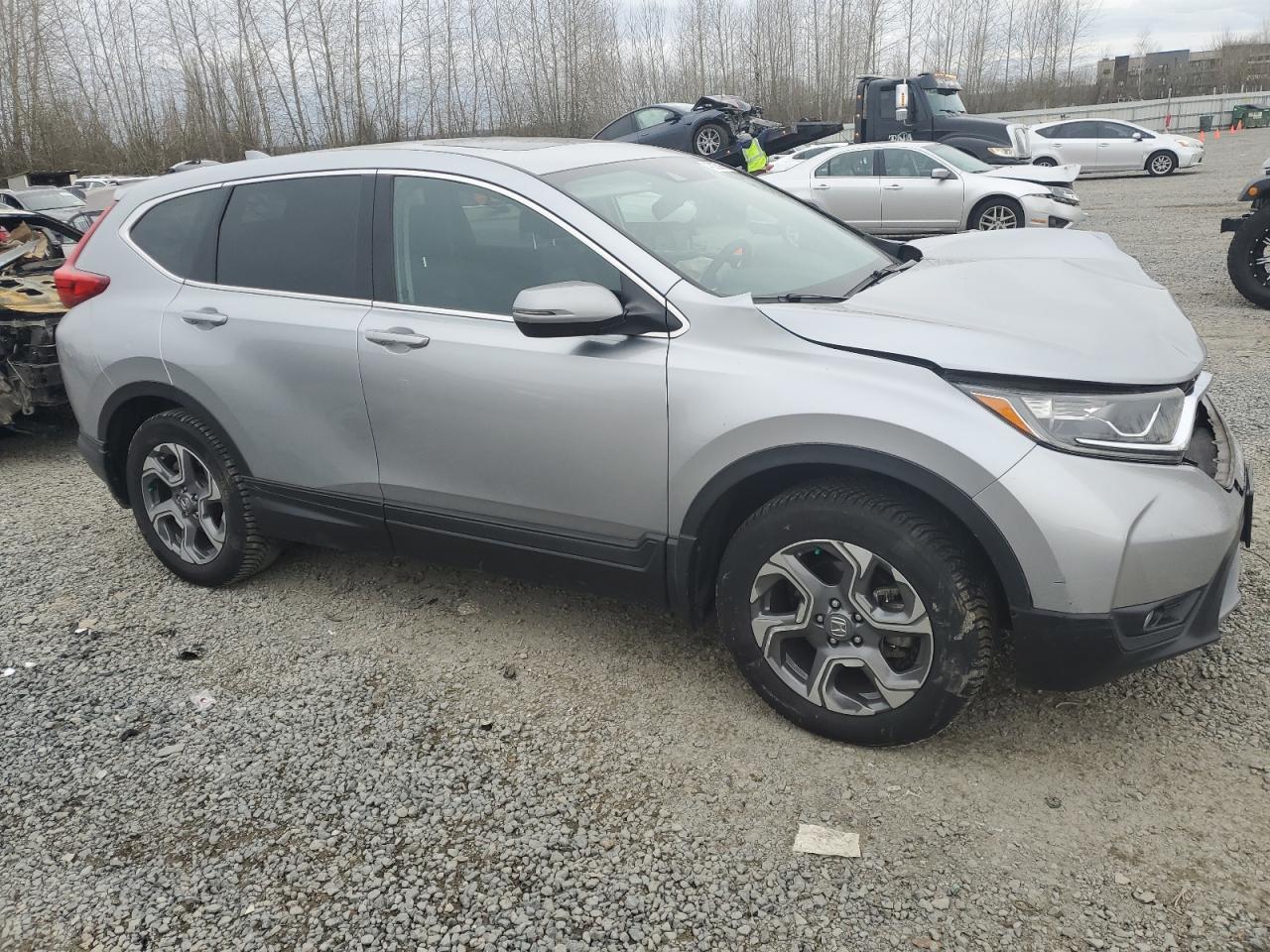 2017 Honda CR-V VIN 2HKRW2H50HH639334 Copart auction photo, front end / side damage thumbnail 4