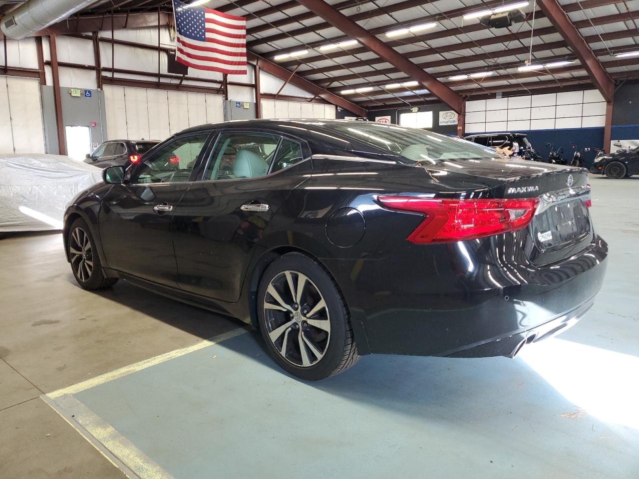 2017 Nissan Maxima VIN 1N4AA6APXHC367729 Copart auction photo, rear end / minor dent/scratches damage thumbnail 2