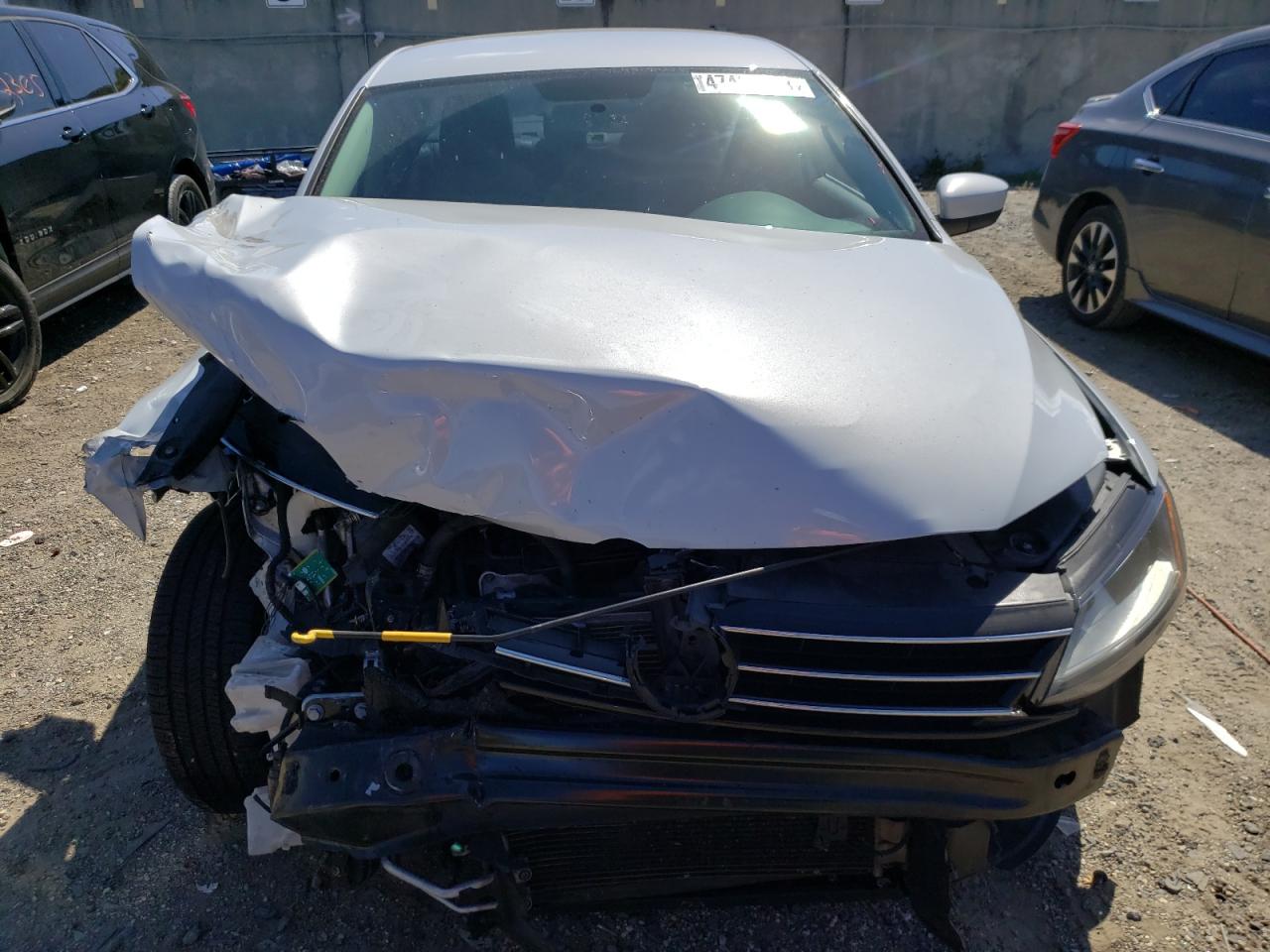 2017 Volkswagen Jetta VIN 3VW2B7AJ9HM407291 Copart auction photo, front end / rear end damage thumbnail 5