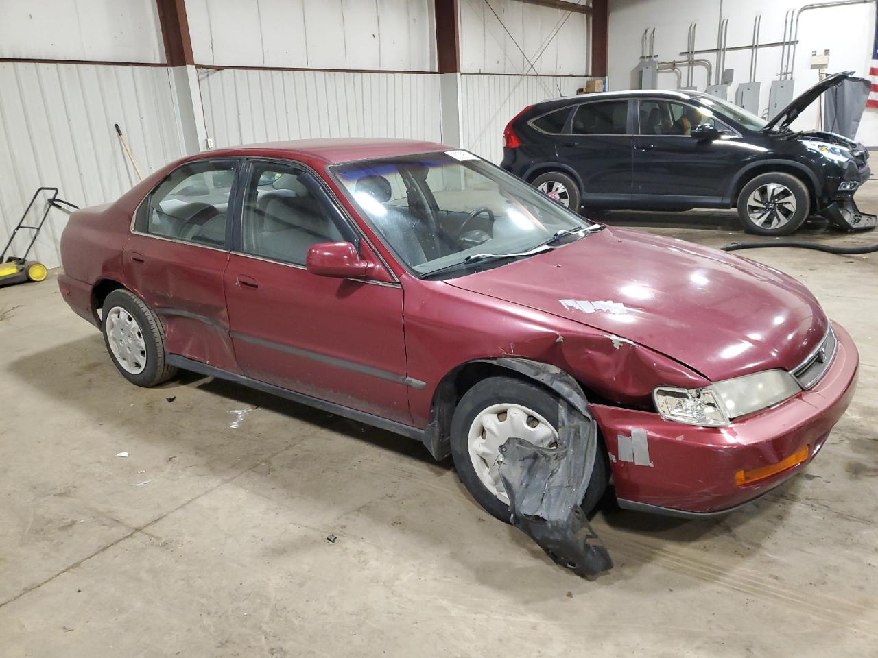 1997 Honda Accord VIN 1HGCD5631VA263441 Copart auction photo, front end / side damage thumbnail 4