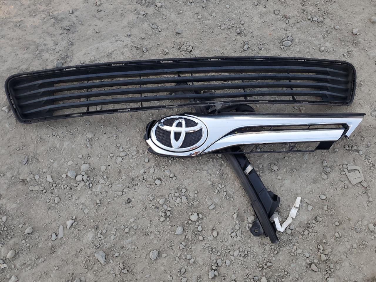 2012 Toyota Camry VIN 4T4BF1FK1CR265644 Copart auction photo, front end damage thumbnail 12