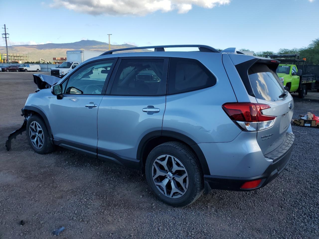 2019 Subaru Forester VIN JF2SKAGC2KH560374 Copart auction photo, front end damage thumbnail 2