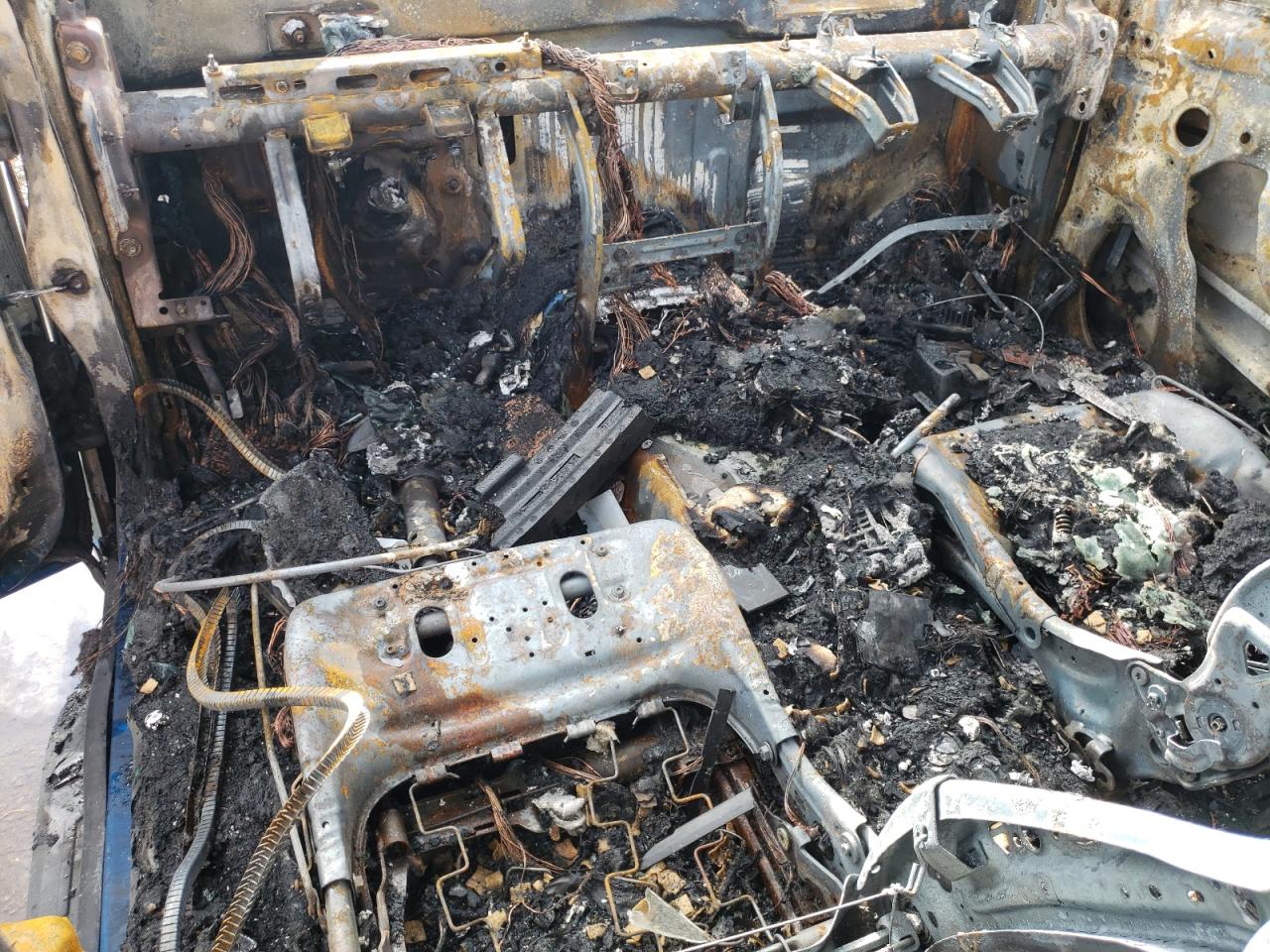 2021 Chevrolet Colorado VIN 1GCGTDEN6M1256550 Copart auction photo, burn damage thumbnail 8