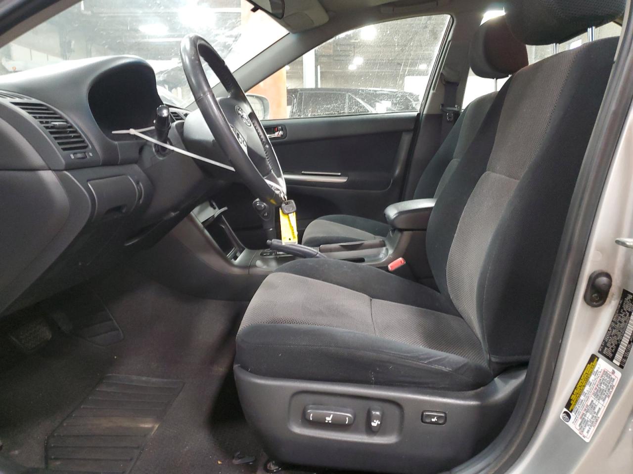 2005 Toyota Camry VIN 4T1BE32K35U083042 Copart auction photo, front end damage thumbnail 7