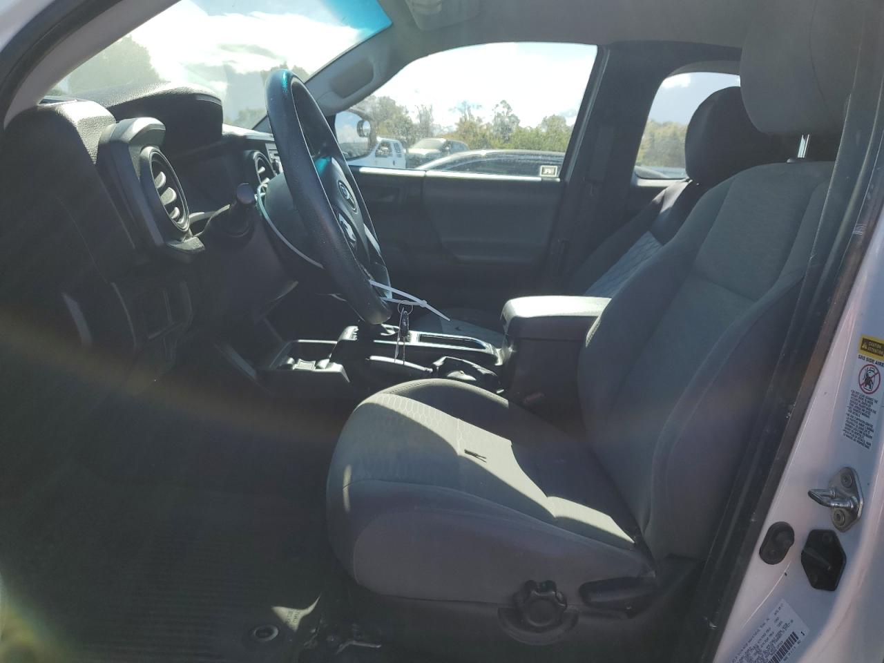 2017 Toyota Tacoma VIN 5TFRX5GN4HX091987 Copart auction photo, rear end damage thumbnail 7