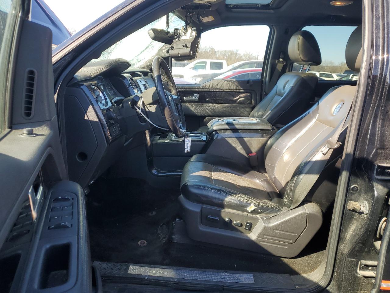 2011 Ford F-150 VIN 1FTFW1C66BFA30571 Copart auction photo, top/roof / all over damage thumbnail 7