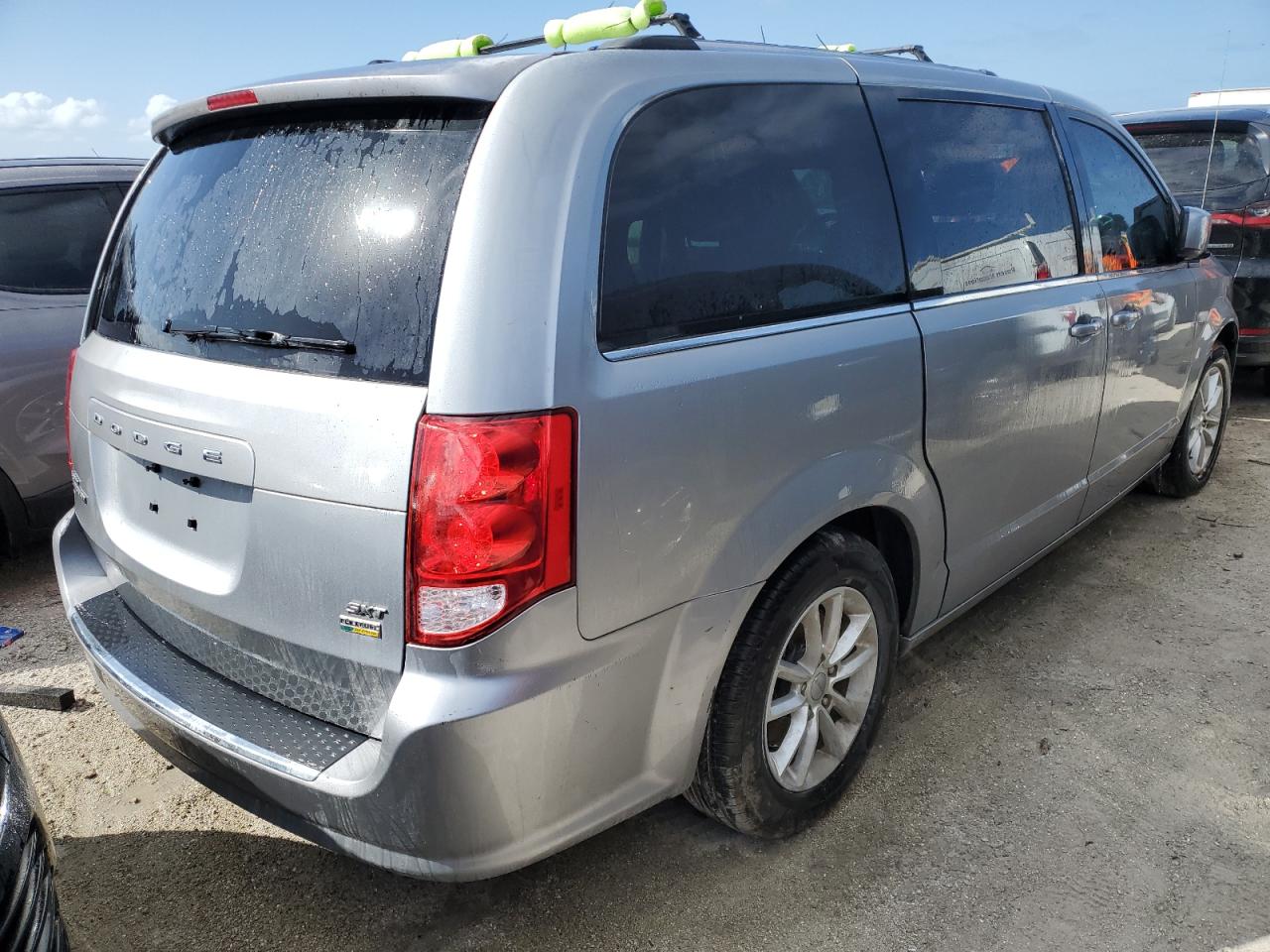2019 Dodge Caravan VIN 2C4RDGCG4KR770515 Copart auction photo, water/flood damage thumbnail 3