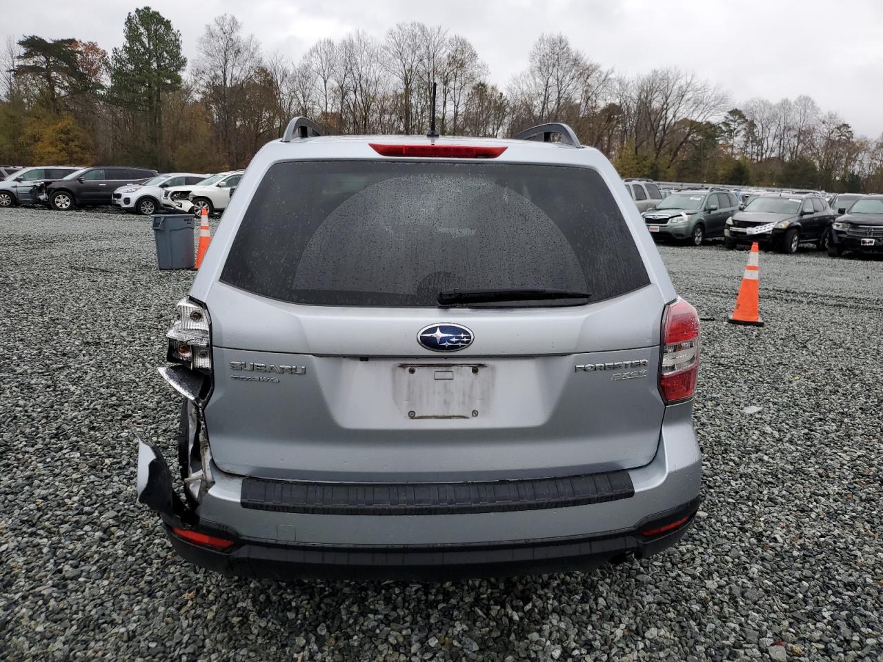 2015 Subaru Forester VIN JF2SJADC2FH487522 Copart auction photo, rear end / front end damage thumbnail 6