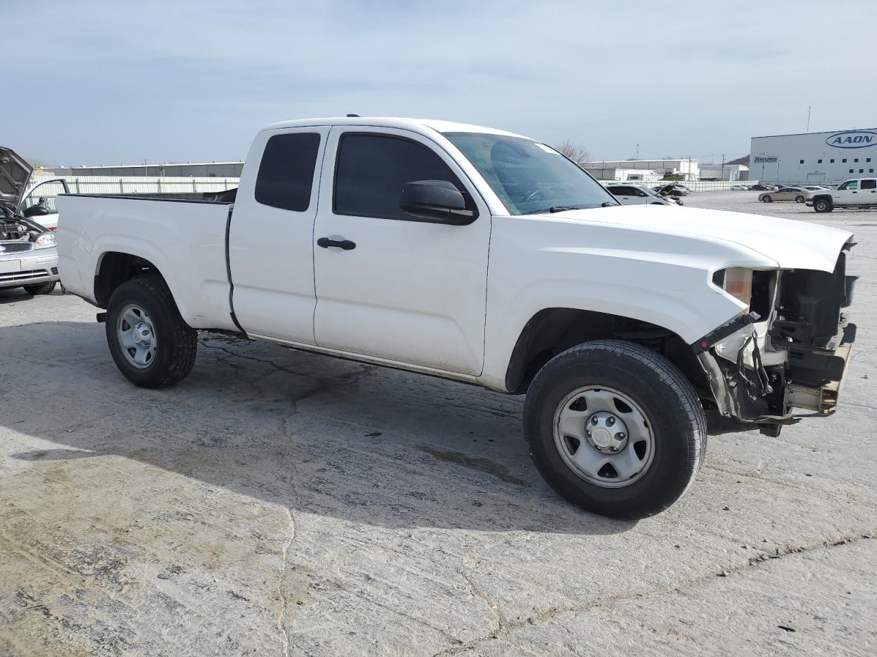 2019 Toyota Tacoma VIN 5TFRX5GN9KX147378 Copart auction photo, front end / side damage thumbnail 4