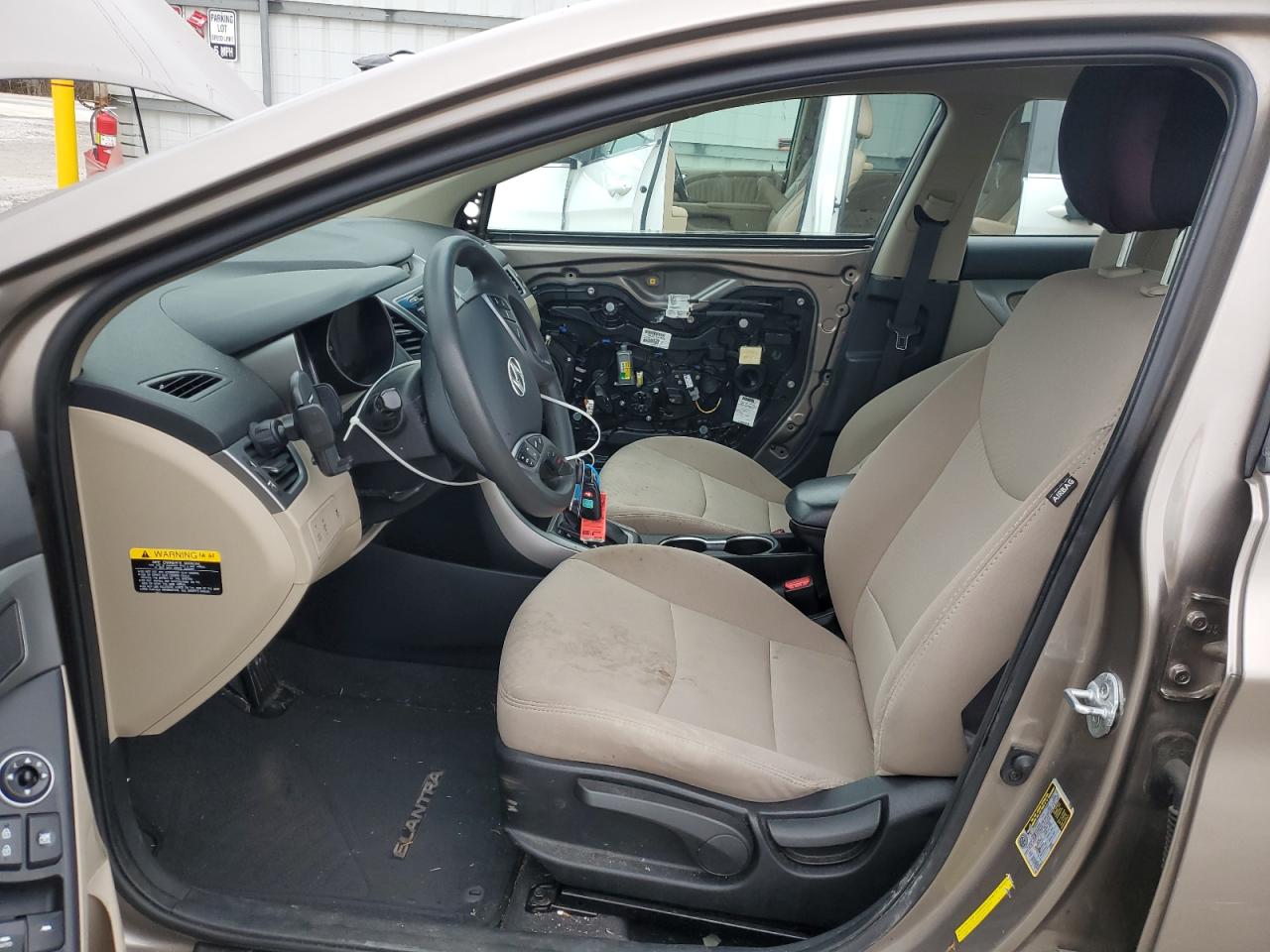 2015 Hyundai Elantra VIN 5NPDH4AE5FH605929 Copart auction photo, all over damage thumbnail 7