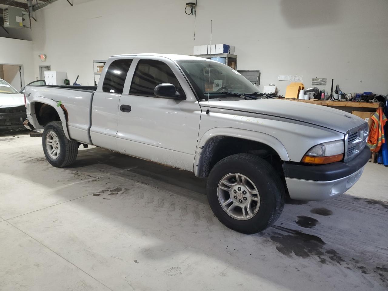 2004 Dodge Dakota VIN 1D7HG32N94S671966 Copart auction photo, rear end damage thumbnail 4