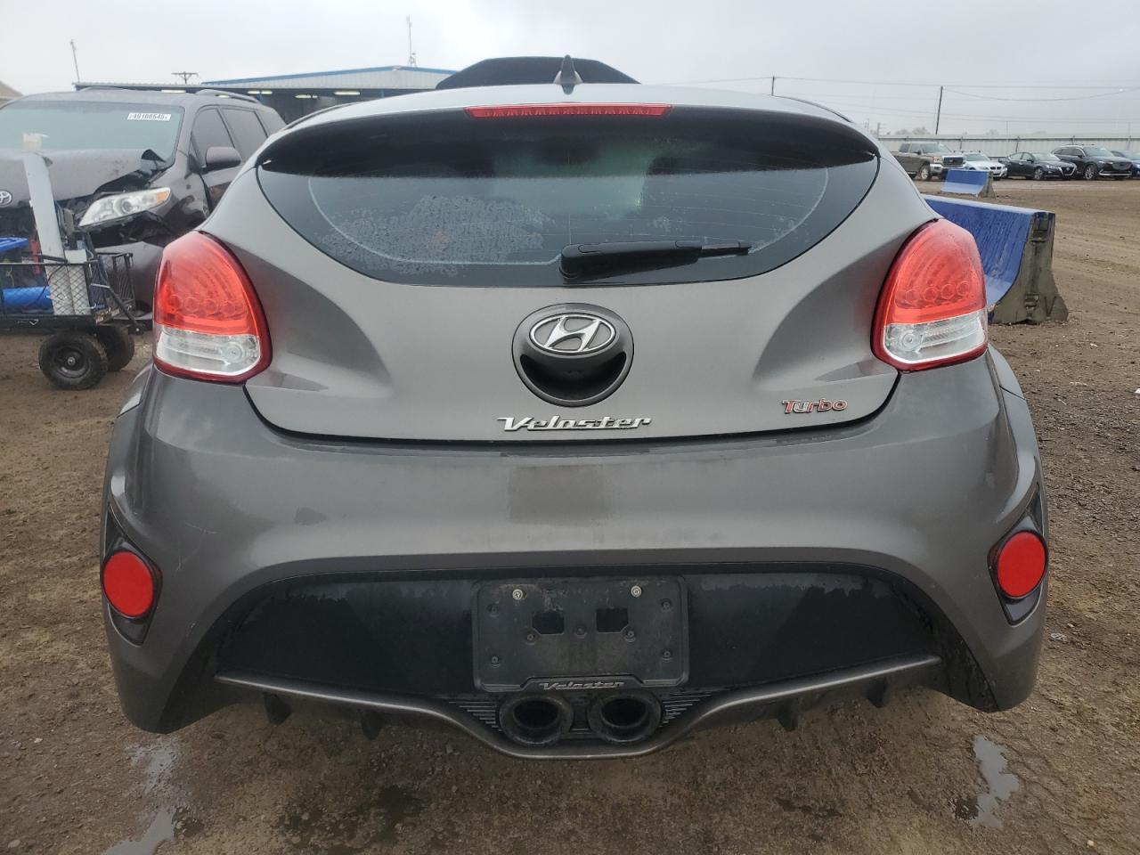 2013 Hyundai Veloster VIN KMHTC6AE5DU085042 Copart auction photo, front end / side damage thumbnail 6