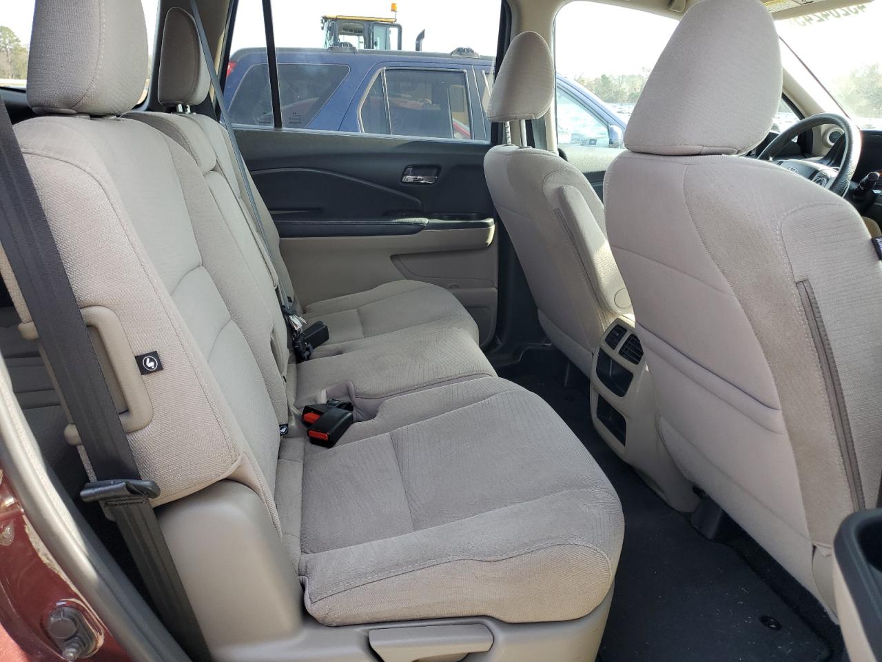 2017 Honda Pilot VIN 5FNYF5H15HB016994 Copart auction photo, rear end damage thumbnail 11