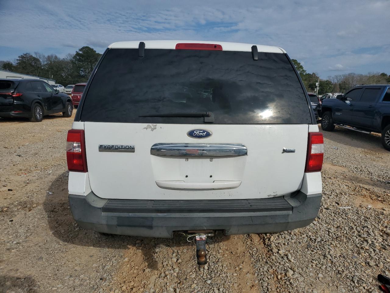 2011 Ford Expedition VIN 1FMJU1G50BEF10091 Copart auction photo, front end damage thumbnail 6