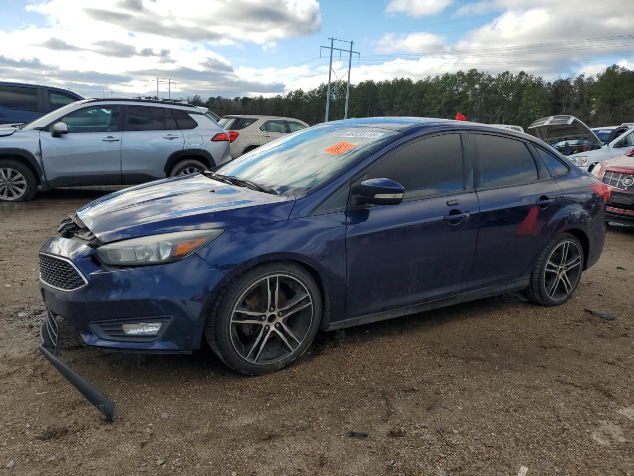 2016 Ford Focus VIN 1FADP3F25GL304527