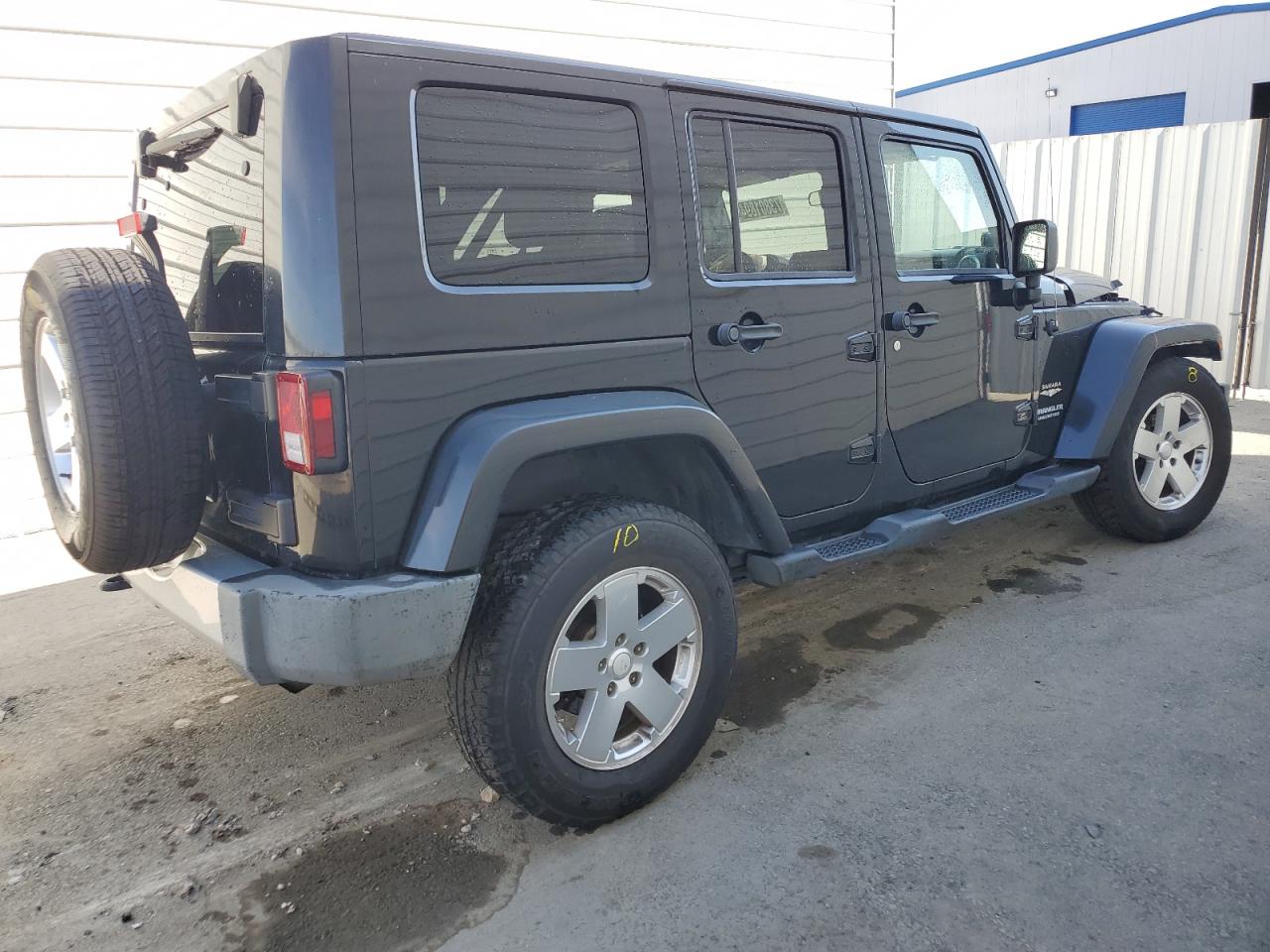 2009 Jeep Wrangler VIN 1J8GB59109L744638 Copart auction photo, front end / minor dent/scratches damage thumbnail 3