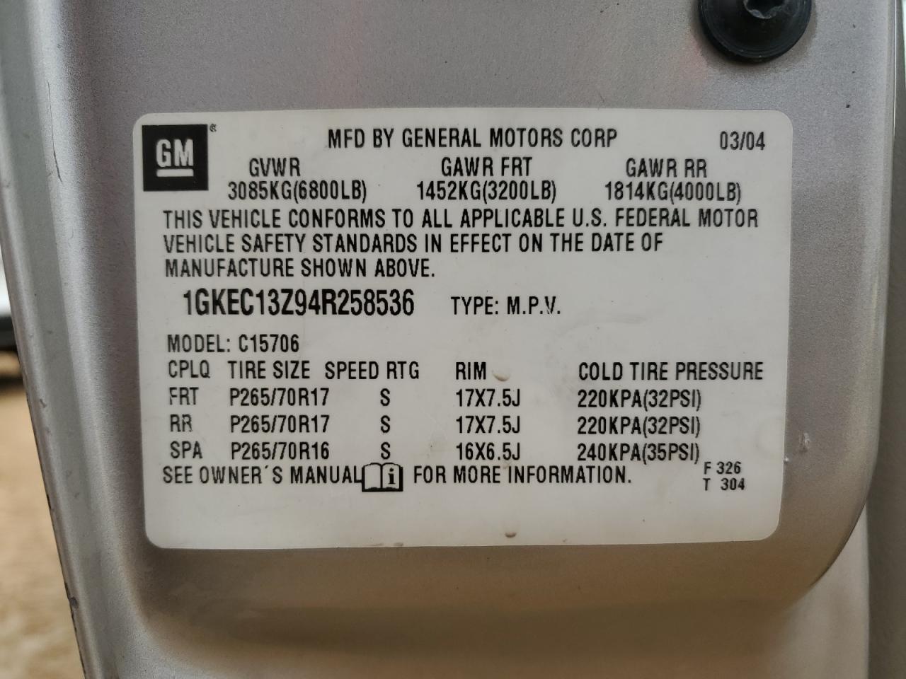 2004 GMC Yukon VIN 1GKEC13Z94R258536 Copart auction photo, front end damage thumbnail 14