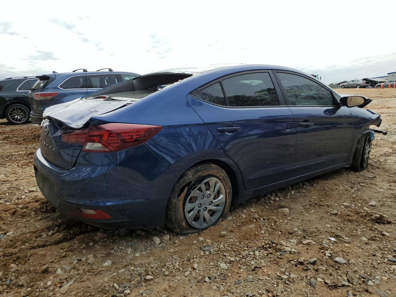 2020 Hyundai Elantra VIN 5NPD74LF7LH611560 Copart auction photo, front end / rear end damage thumbnail 3