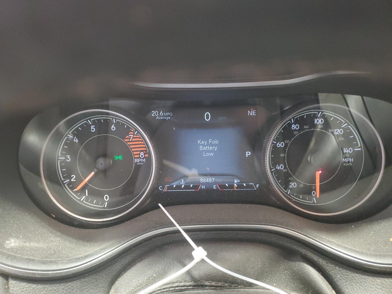 2019 Jeep Grand Cherokee VIN 1C4PJMDX5KD189072 Copart auction photo, front end / minor dent/scratches damage thumbnail 9