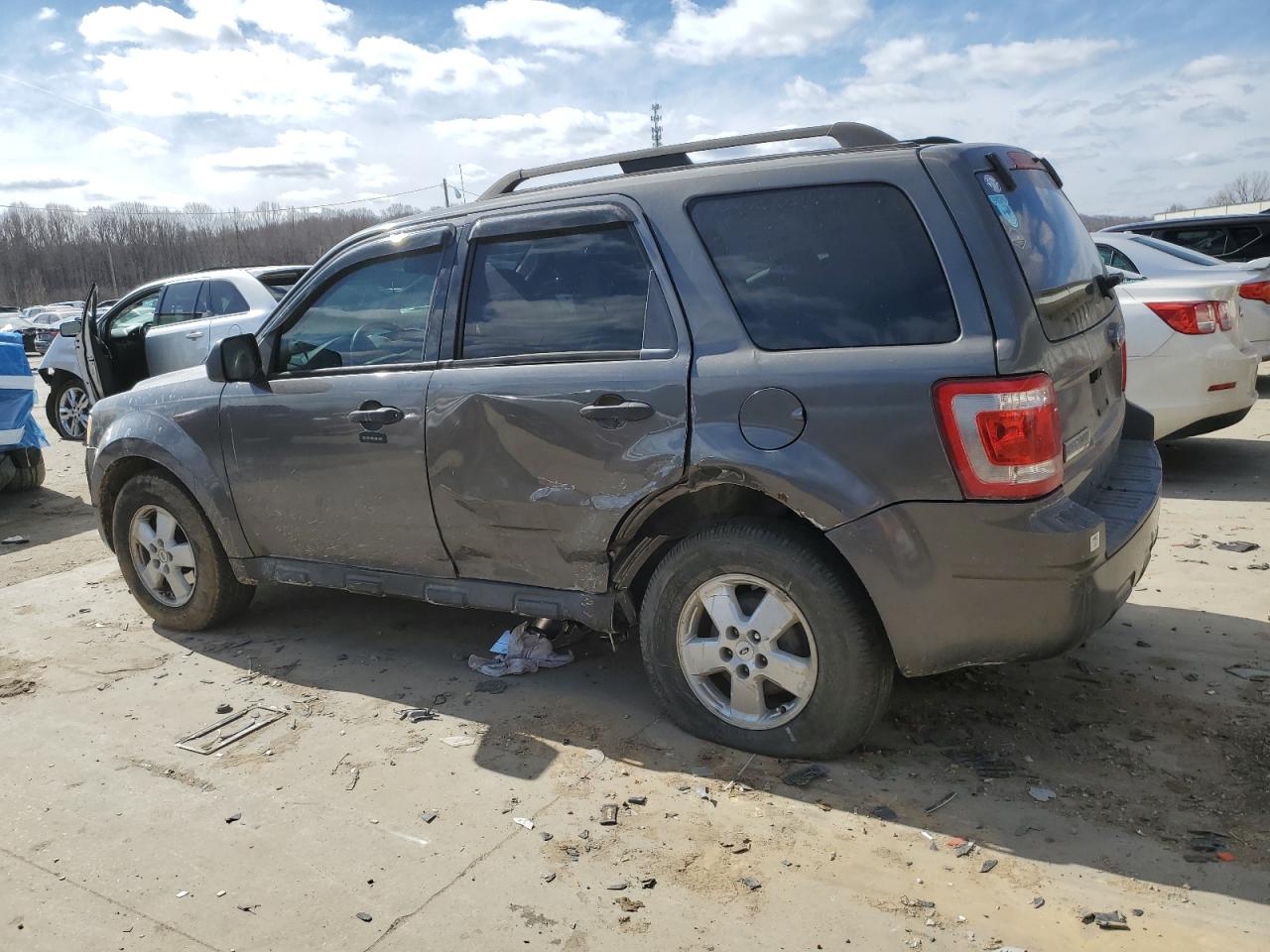 2009 Ford Escape VIN 1FMCU03G49KA04186 Copart auction photo, side / rear end damage thumbnail 2