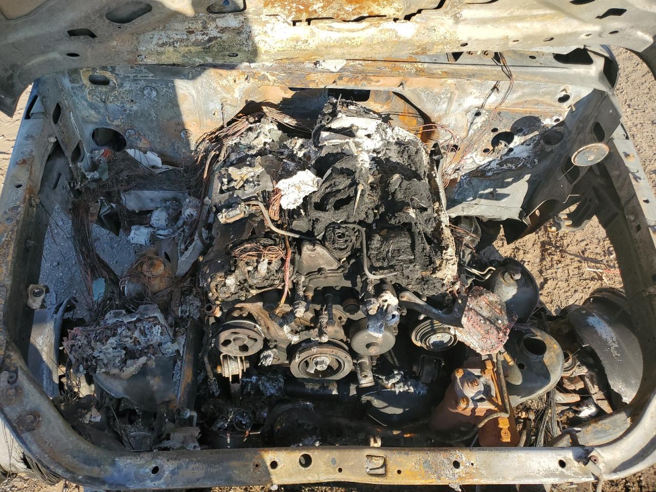 2015 Jeep Wrangler VIN 1C4BJWDG5FL573984 Copart auction photo, burn / burn - engine damage thumbnail 13