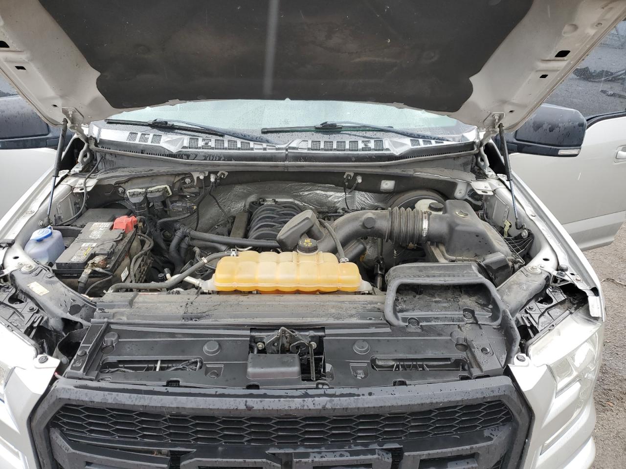 2016 Ford F-150 VIN 1FTEW1CF7GFC54581 Copart auction photo, side / rear end damage thumbnail 11