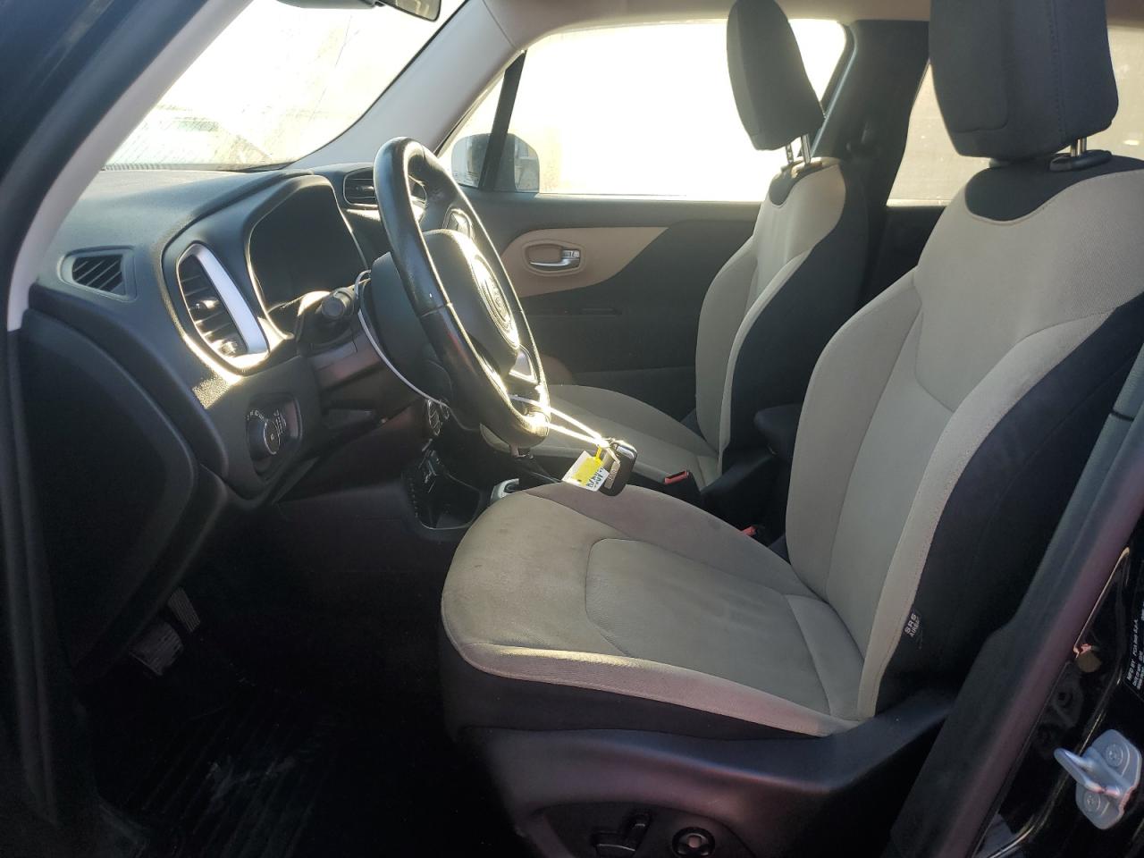2015 Jeep Renegade VIN ZACCJABT0FPB63539 Copart auction photo, front end / minor dent/scratches damage thumbnail 7