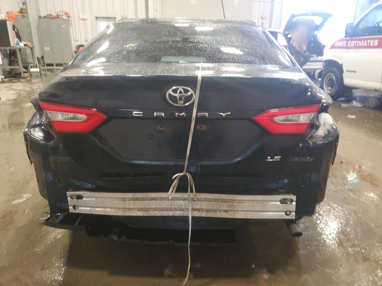 2018 Toyota Camry VIN 4T1B11HK2JU623983 Copart auction photo, front end / rear end damage thumbnail 6
