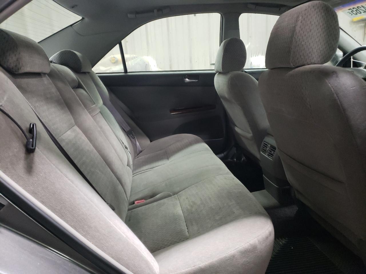 2002 Toyota Camry VIN 4T1BF32K92U525234 Copart auction photo, side / front end damage thumbnail 10