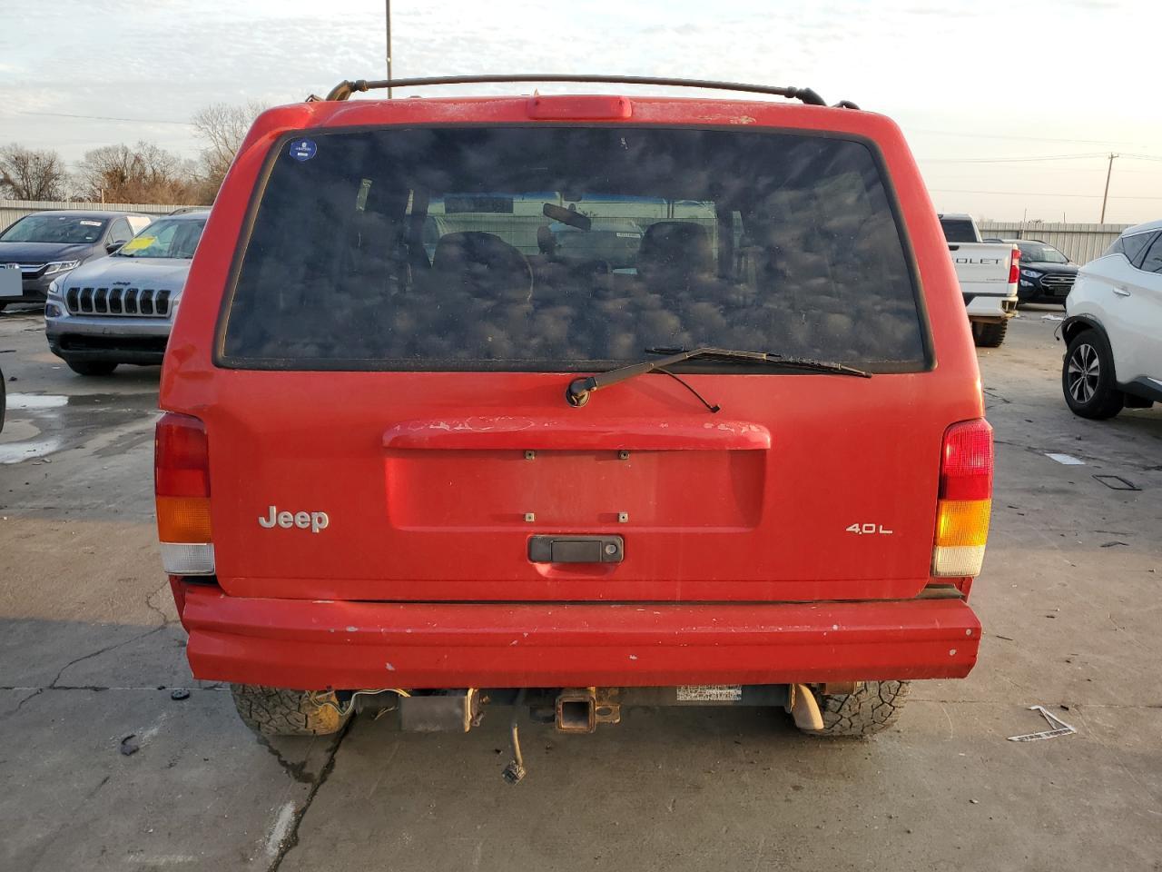 1998 Jeep Grand Cherokee VIN 1J4FJ68S9WL129131 Copart auction photo, all over damage thumbnail 6