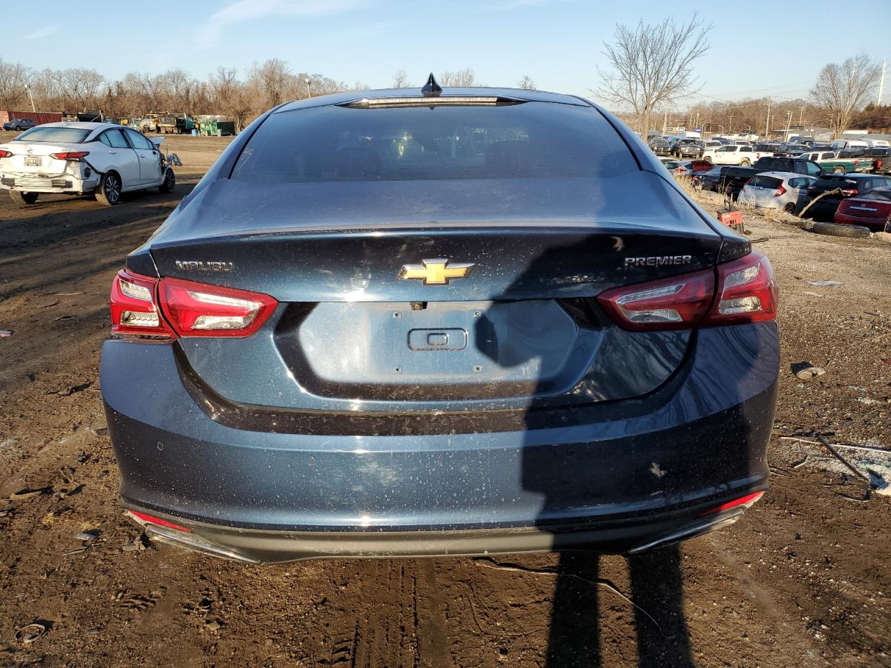 2020 Chevrolet Malibu VIN 1G1ZE5SX6LF048404 Copart auction photo, all over damage thumbnail 6