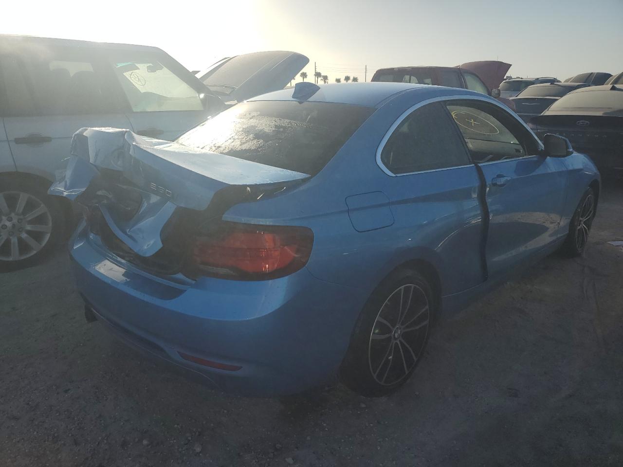 2020 BMW 2er VIN WBA2J1C0XL7D77583 Copart auction photo, water/flood / rear end damage thumbnail 3