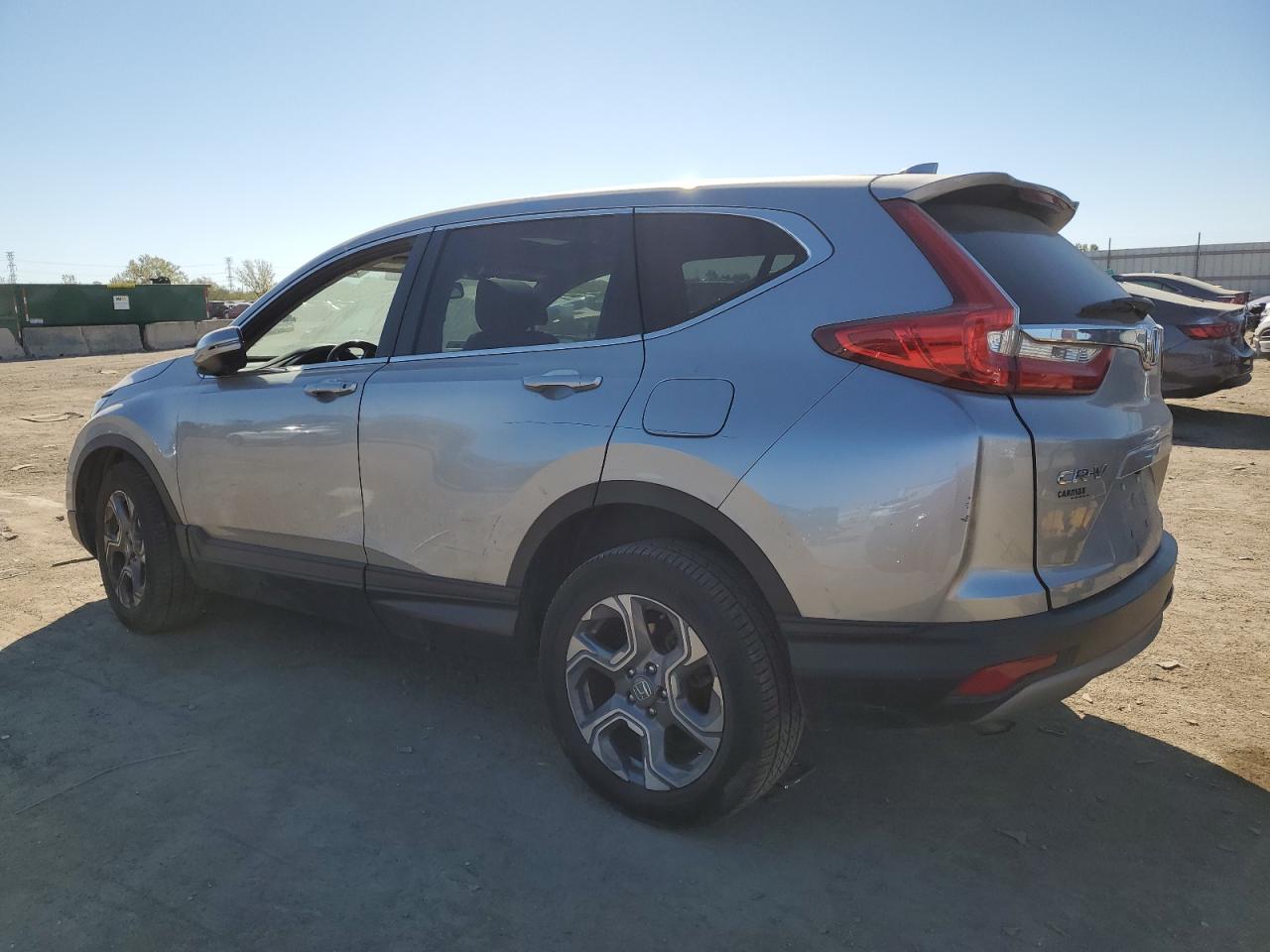 2018 Honda CR-V VIN 2HKRW2H85JH605311 Copart auction photo, front end / minor dent/scratches damage thumbnail 2