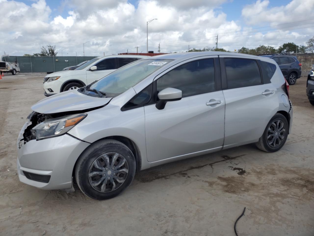 2019 Nissan Versa VIN 3N1CE2CP3KL354204
